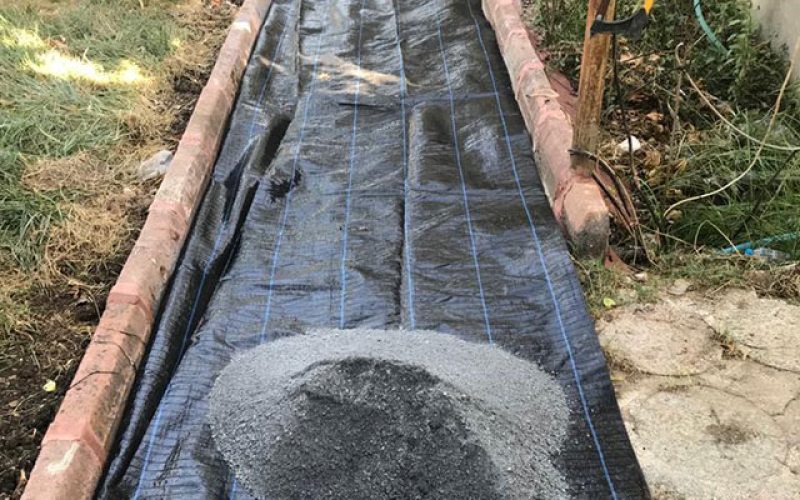 Morilu-Weed_Barrier_Fabric-Greenhouse_Ground_Cover-(9)